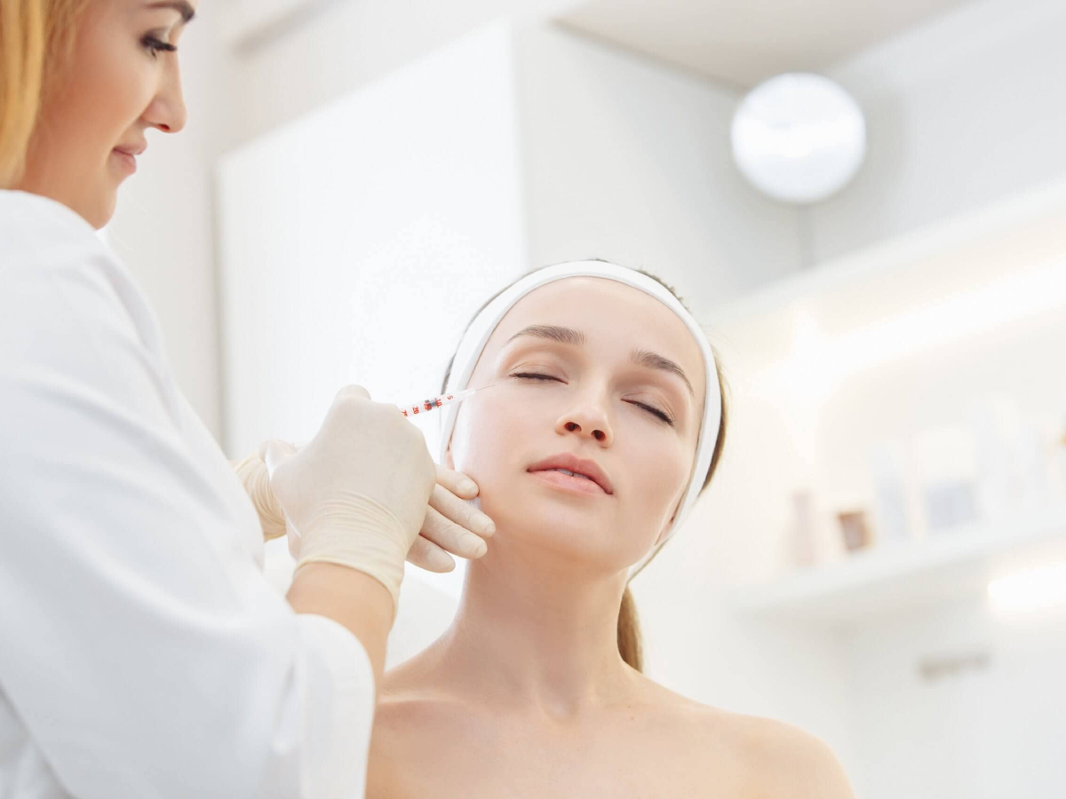 Exploring the Pros and Cons of Kybella Injections